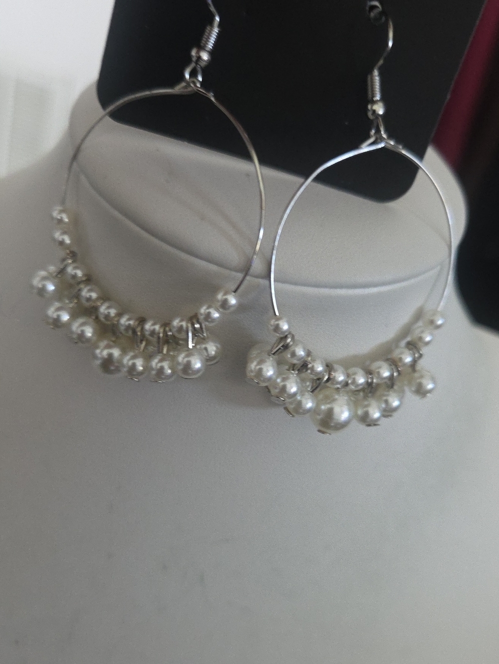 Paparazzi The Pearlfectionist White Earrings NWT